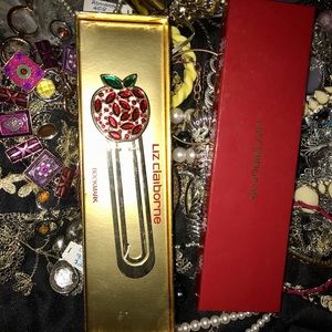 Large apple bookmark Liz Claiborne